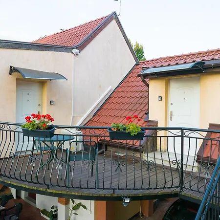 Πανσιόν Agamim